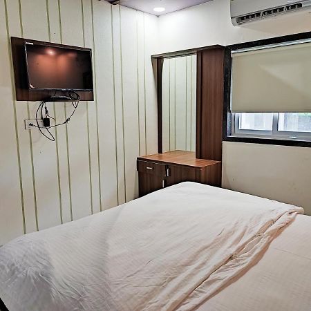 Hotel Sardar Rooms Garudeshwar Esterno foto