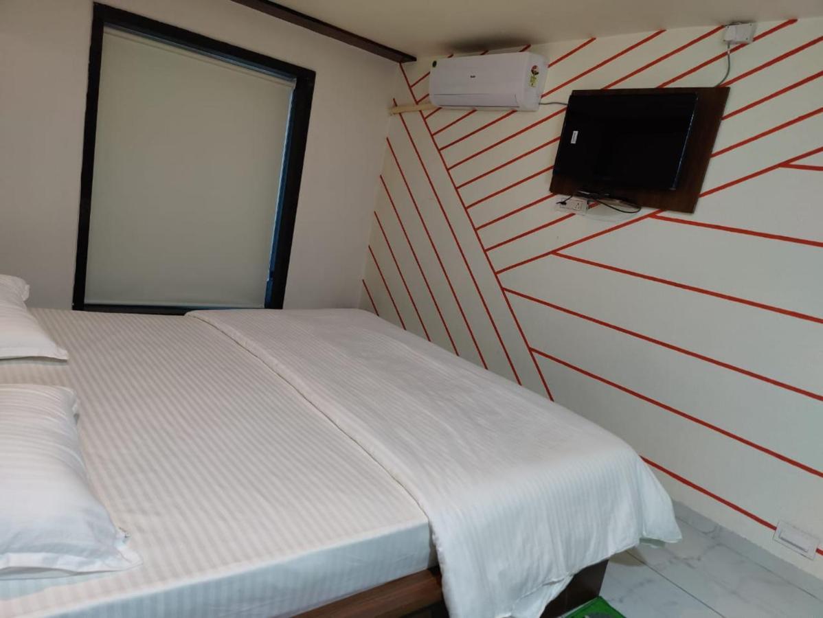 Hotel Sardar Rooms Garudeshwar Esterno foto