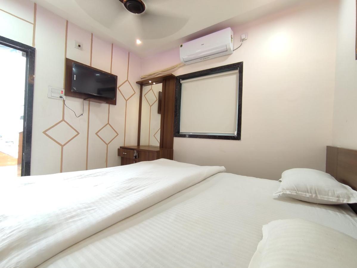 Hotel Sardar Rooms Garudeshwar Esterno foto