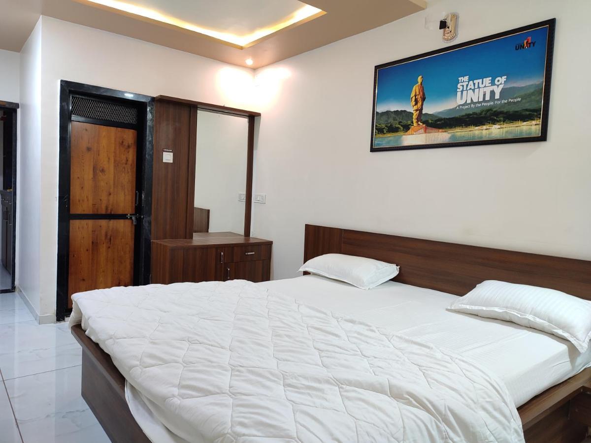 Hotel Sardar Rooms Garudeshwar Esterno foto
