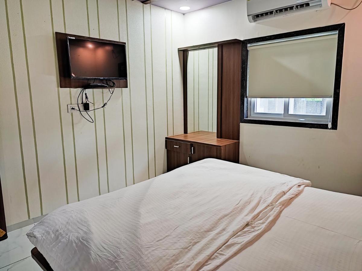 Hotel Sardar Rooms Garudeshwar Esterno foto