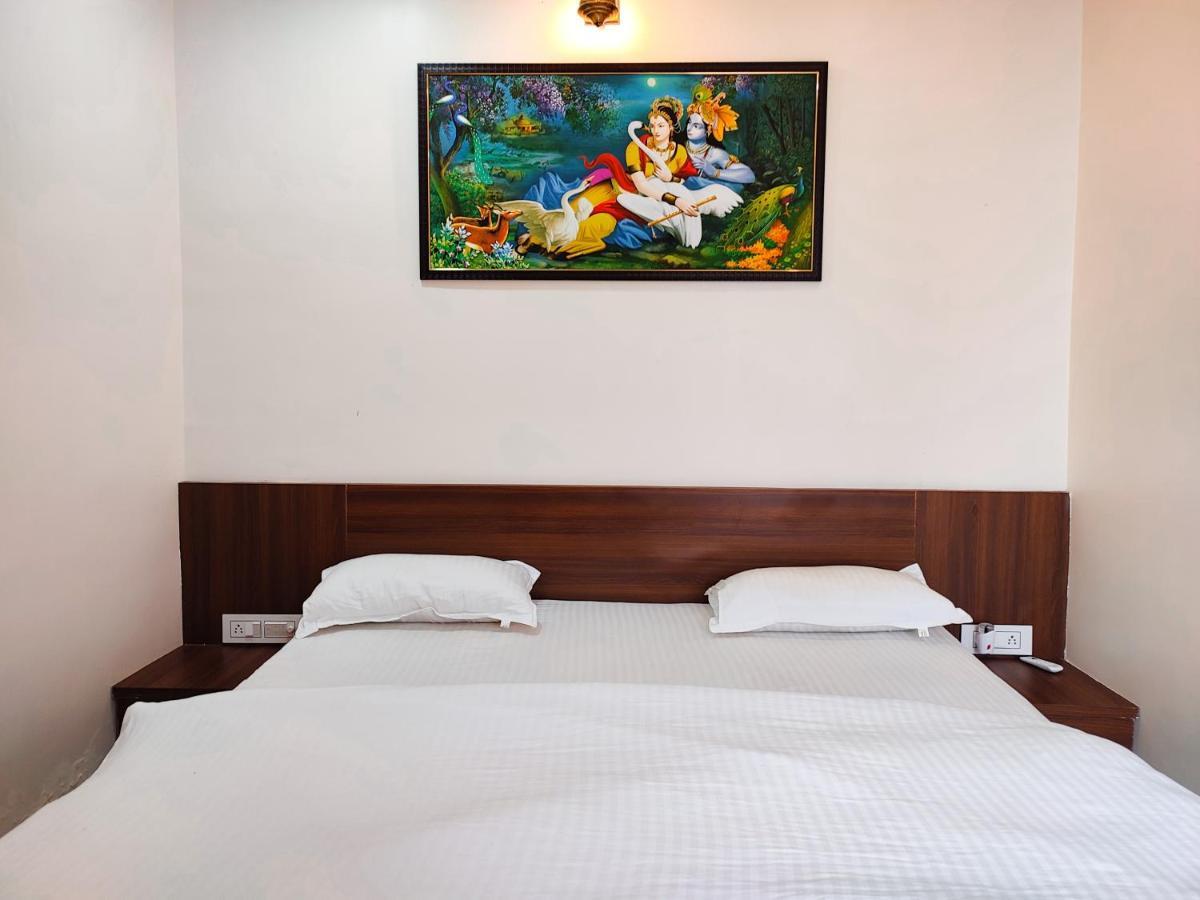 Hotel Sardar Rooms Garudeshwar Esterno foto